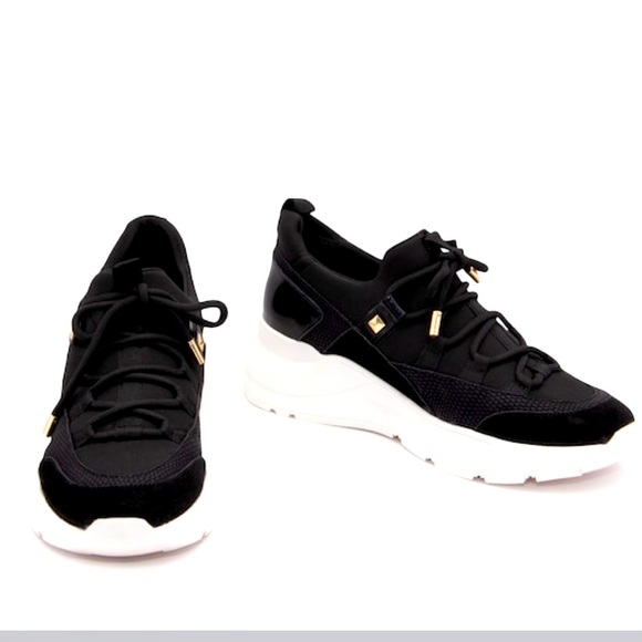 monisha platform sneaker